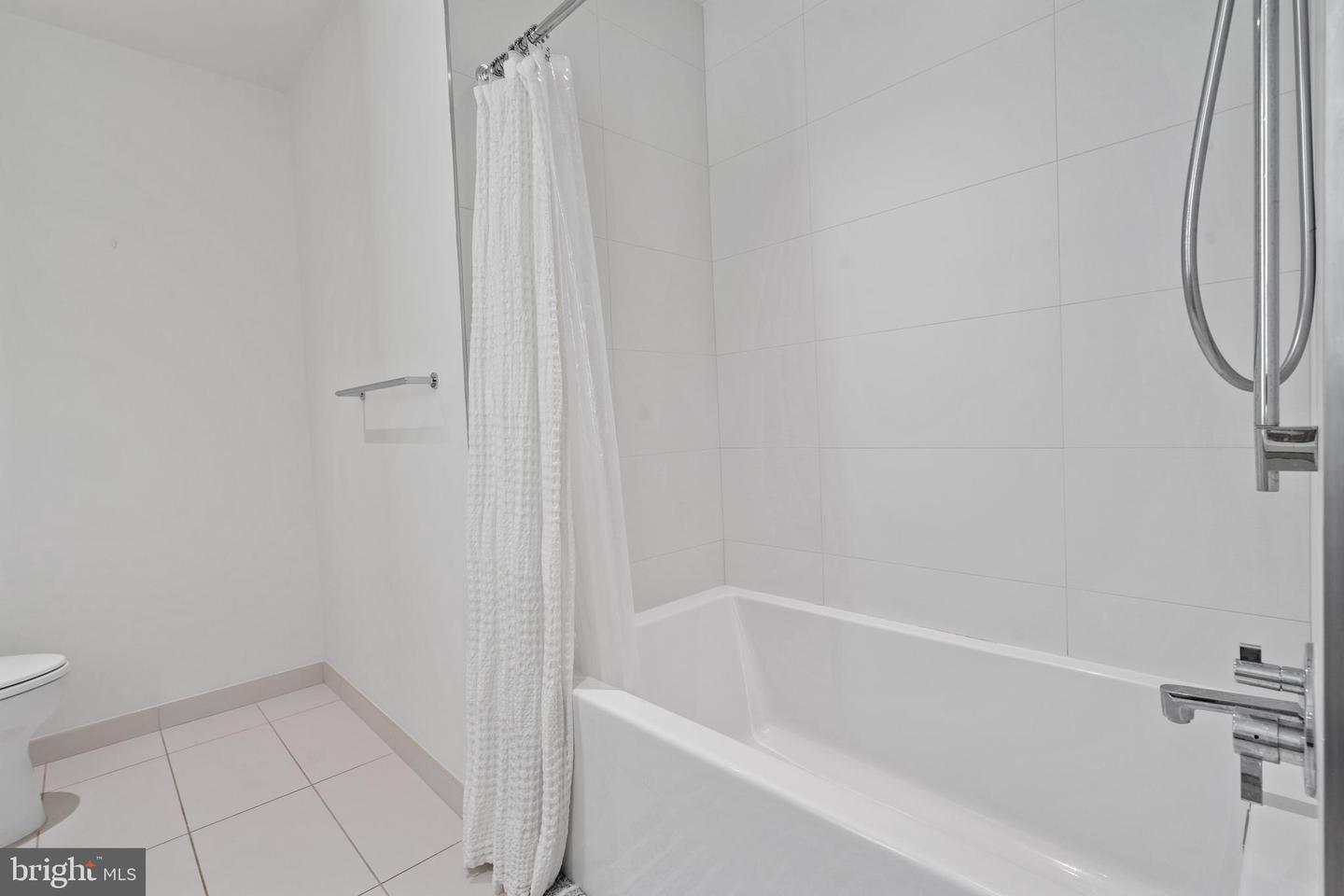 810 O ST NW #504, WASHINGTON, District Of Columbia 20001, 2 Bedrooms Bedrooms, ,2 BathroomsBathrooms,Residential,For sale,810 O ST NW #504,DCDC2204066 MLS # DCDC2204066