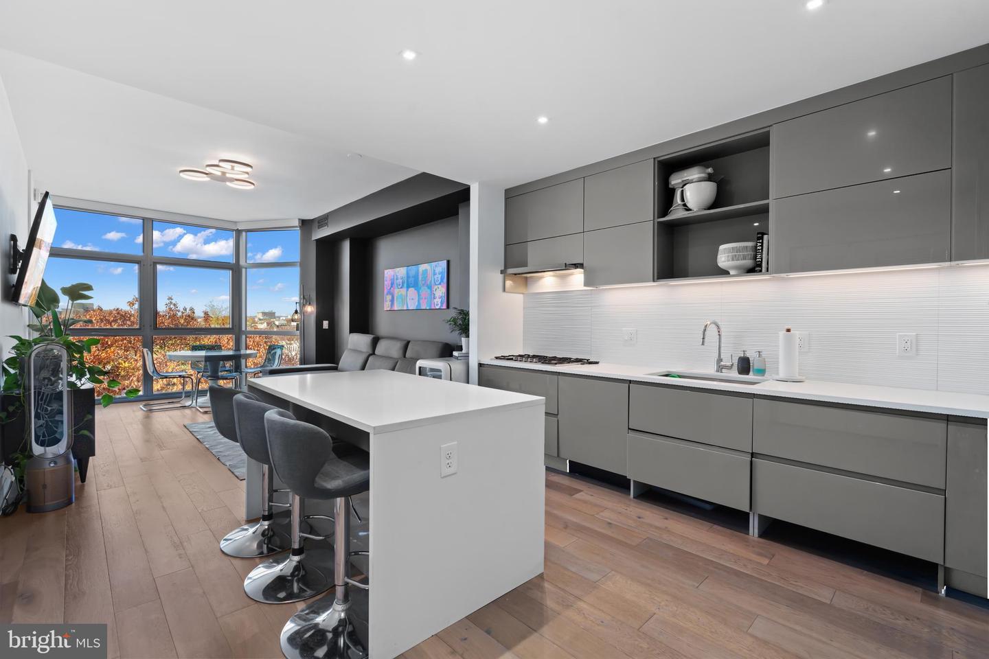 810 O ST NW #504, WASHINGTON, District Of Columbia 20001, 2 Bedrooms Bedrooms, ,2 BathroomsBathrooms,Residential,For sale,810 O ST NW #504,DCDC2204066 MLS # DCDC2204066