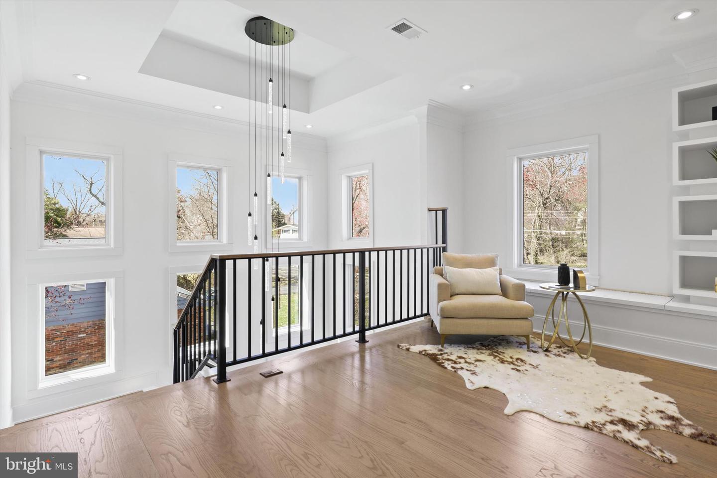 310 JOHNSON ST SW, VIENNA, Virginia 22180, 6 Bedrooms Bedrooms, ,5 BathroomsBathrooms,Residential,For sale,310 JOHNSON ST SW,VAFX2245430 MLS # VAFX2245430