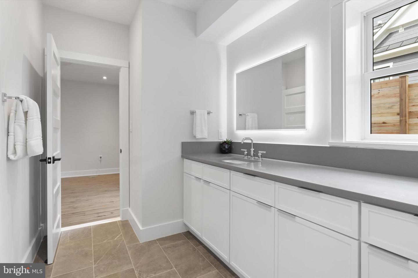 310 JOHNSON ST SW, VIENNA, Virginia 22180, 6 Bedrooms Bedrooms, ,5 BathroomsBathrooms,Residential,For sale,310 JOHNSON ST SW,VAFX2245430 MLS # VAFX2245430