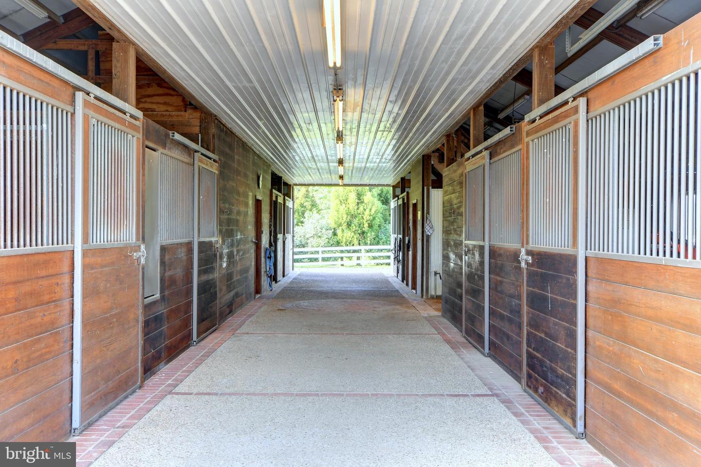 6501 CLIFTON RD, CLIFTON, Virginia 20124, 5 Bedrooms Bedrooms, ,4 BathroomsBathrooms,Farm,For sale,6501 CLIFTON RD,VAFX2245486 MLS # VAFX2245486