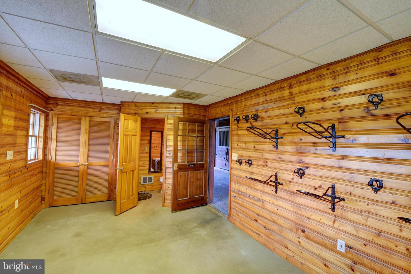 6501 CLIFTON RD, CLIFTON, Virginia 20124, 5 Bedrooms Bedrooms, ,4 BathroomsBathrooms,Farm,For sale,6501 CLIFTON RD,VAFX2245486 MLS # VAFX2245486