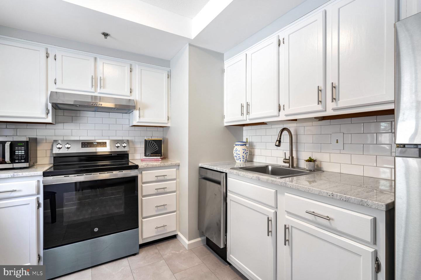 900 N TAYLOR ST #505, ARLINGTON, Virginia 22203, 1 Bedroom Bedrooms, ,1 BathroomBathrooms,Residential,For sale,900 N TAYLOR ST #505,VAAR2051742 MLS # VAAR2051742