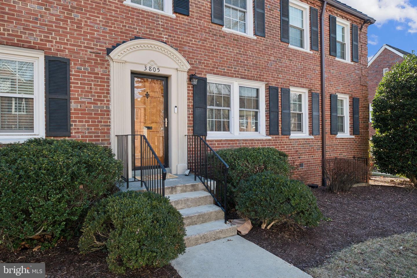 3805 V ST SE, WASHINGTON, District Of Columbia 20020, 2 Bedrooms Bedrooms, ,1 BathroomBathrooms,Residential,For sale,3805 V ST SE,DCDC2185192 MLS # DCDC2185192