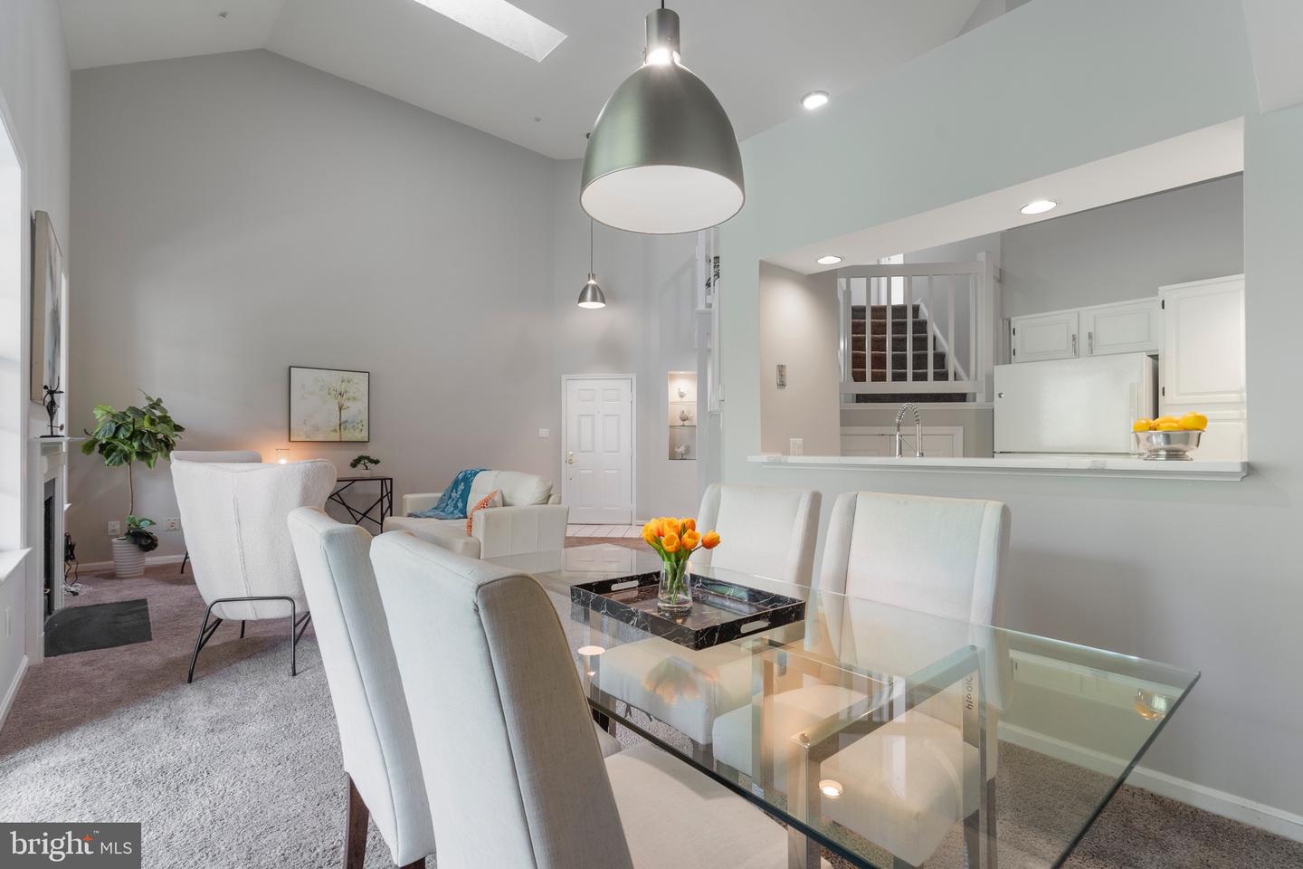 7014 ELLINGHAM CIR #F, ALEXANDRIA, Virginia 22315, 2 Bedrooms Bedrooms, ,2 BathroomsBathrooms,Residential,For sale,7014 ELLINGHAM CIR #F,VAFX2223736 MLS # VAFX2223736