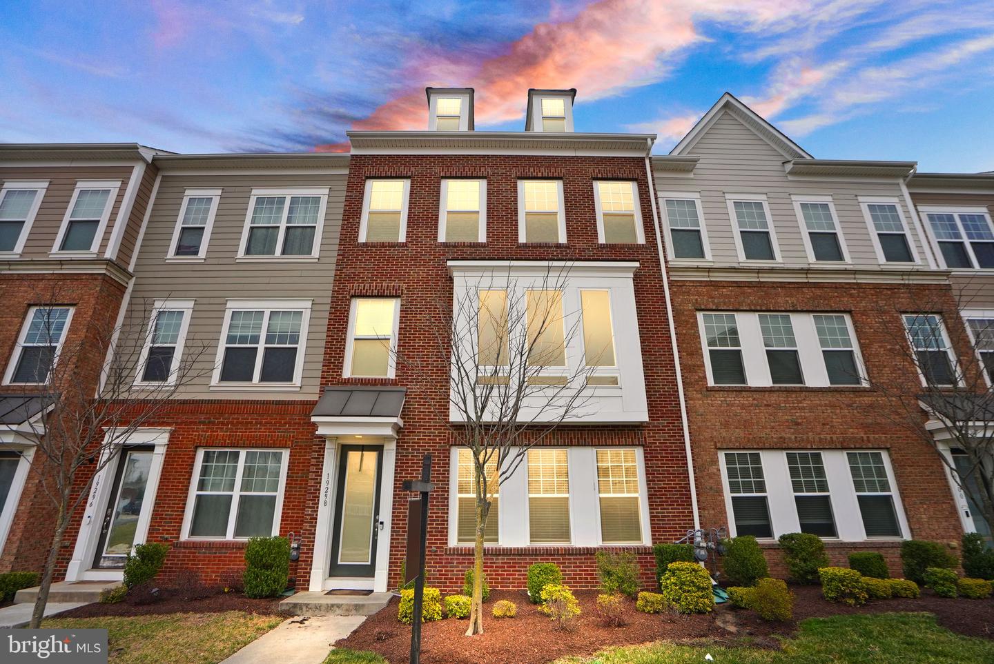 19298 FORKED CREEK TER, LEESBURG, Virginia 20175, 3 Bedrooms Bedrooms, ,3 BathroomsBathrooms,Residential,For sale,19298 FORKED CREEK TER,VALO2089894 MLS # VALO2089894