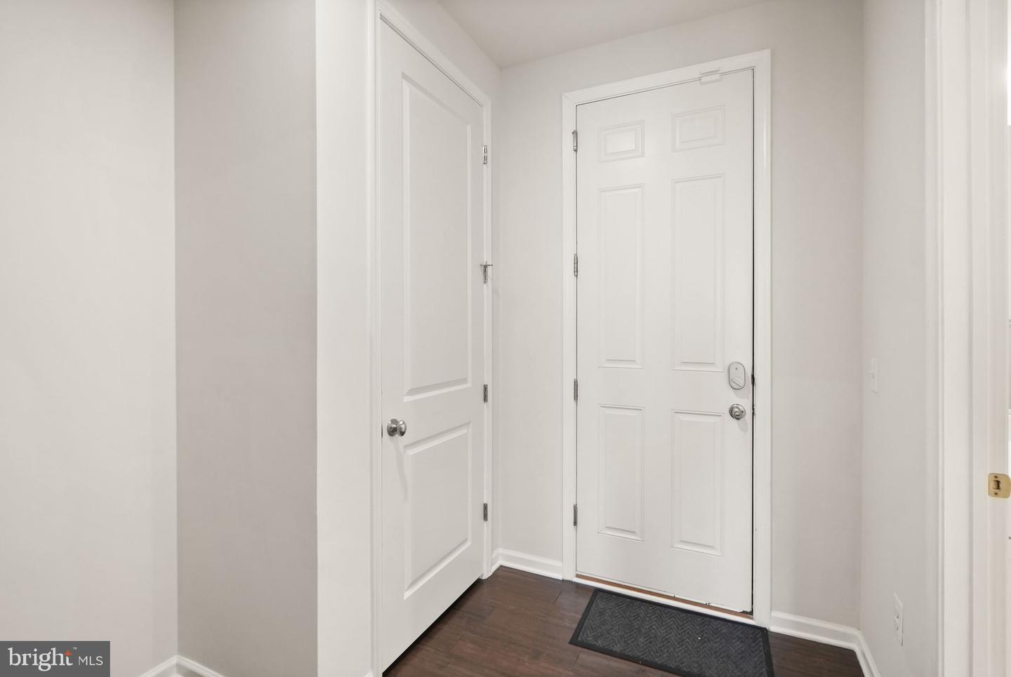 19298 FORKED CREEK TER, LEESBURG, Virginia 20175, 3 Bedrooms Bedrooms, ,3 BathroomsBathrooms,Residential,For sale,19298 FORKED CREEK TER,VALO2089894 MLS # VALO2089894