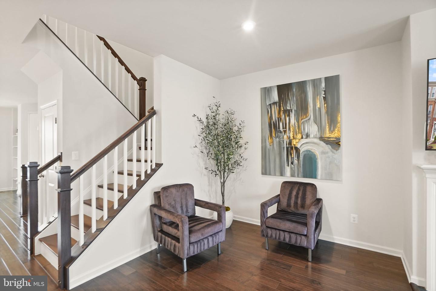 19298 FORKED CREEK TER, LEESBURG, Virginia 20175, 3 Bedrooms Bedrooms, ,3 BathroomsBathrooms,Residential,For sale,19298 FORKED CREEK TER,VALO2089894 MLS # VALO2089894