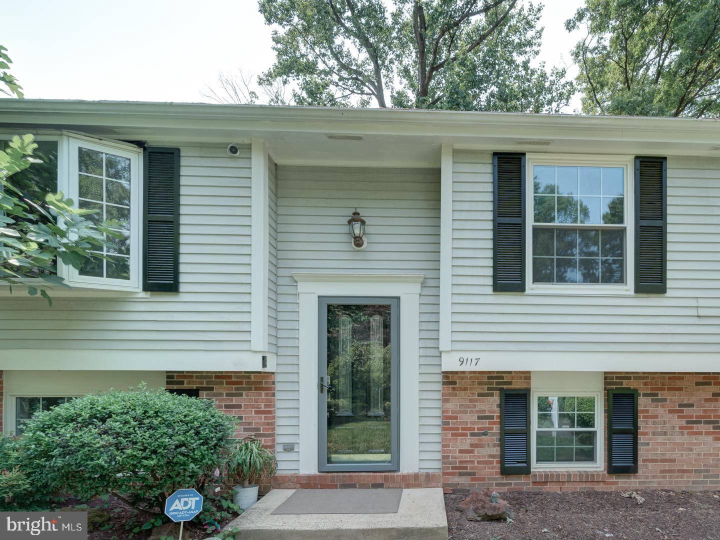 9117 HUNTING PINES PL, FAIRFAX, Virginia 22032, 4 Bedrooms Bedrooms, ,4 BathroomsBathrooms,Residential,For sale,9117 HUNTING PINES PL,VAFX2229310 MLS # VAFX2229310