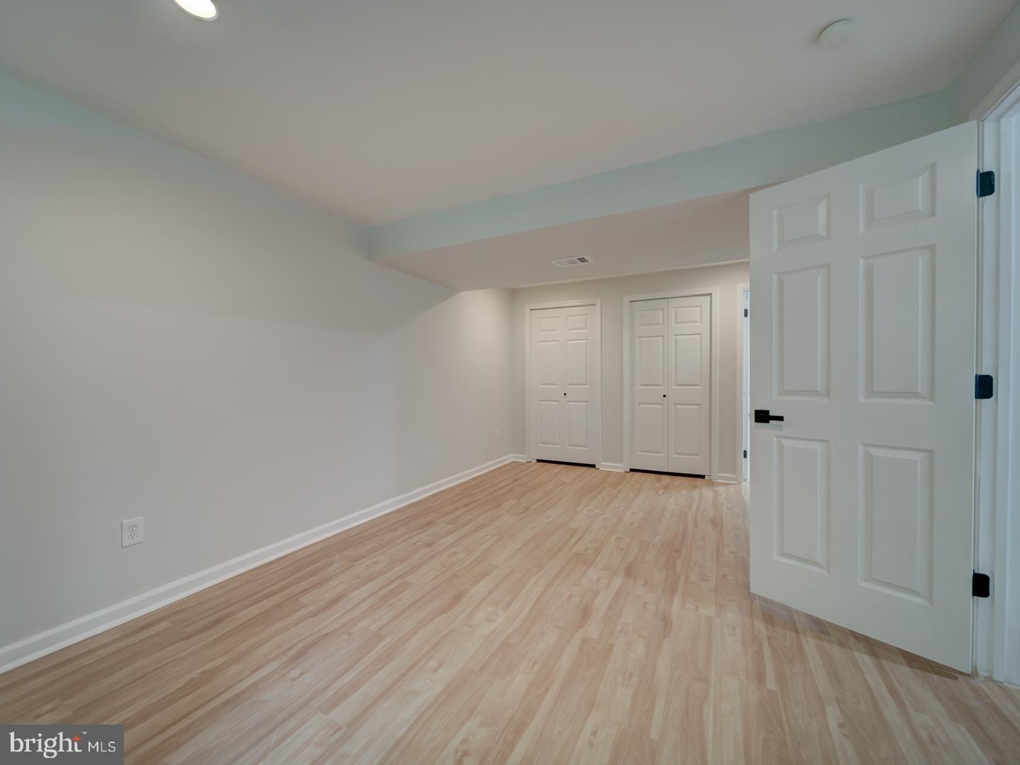 9117 HUNTING PINES PL, FAIRFAX, Virginia 22032, 4 Bedrooms Bedrooms, ,4 BathroomsBathrooms,Residential,For sale,9117 HUNTING PINES PL,VAFX2229310 MLS # VAFX2229310