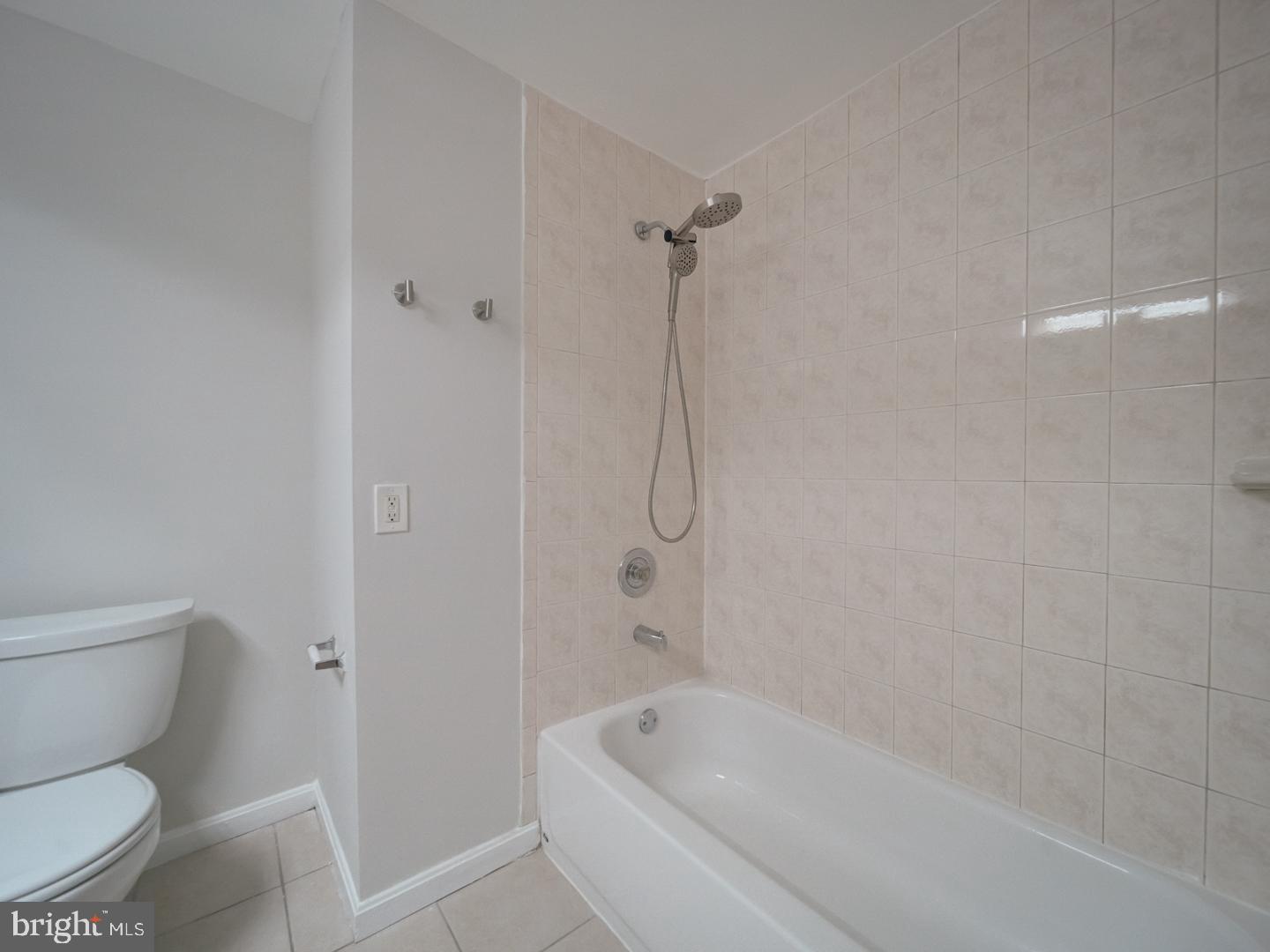9117 HUNTING PINES PL, FAIRFAX, Virginia 22032, 4 Bedrooms Bedrooms, ,4 BathroomsBathrooms,Residential,For sale,9117 HUNTING PINES PL,VAFX2229310 MLS # VAFX2229310