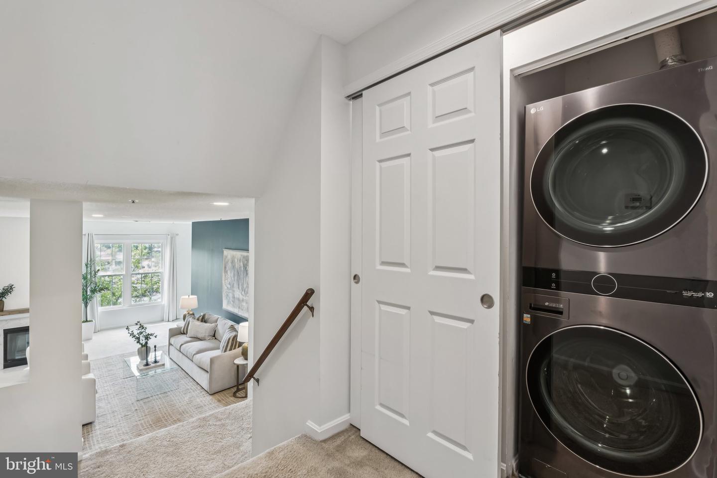 249 S PICKETT ST #302, ALEXANDRIA, Virginia 22304, 2 Bedrooms Bedrooms, ,2 BathroomsBathrooms,Residential,For sale,249 S PICKETT ST #302,VAAX2043156 MLS # VAAX2043156