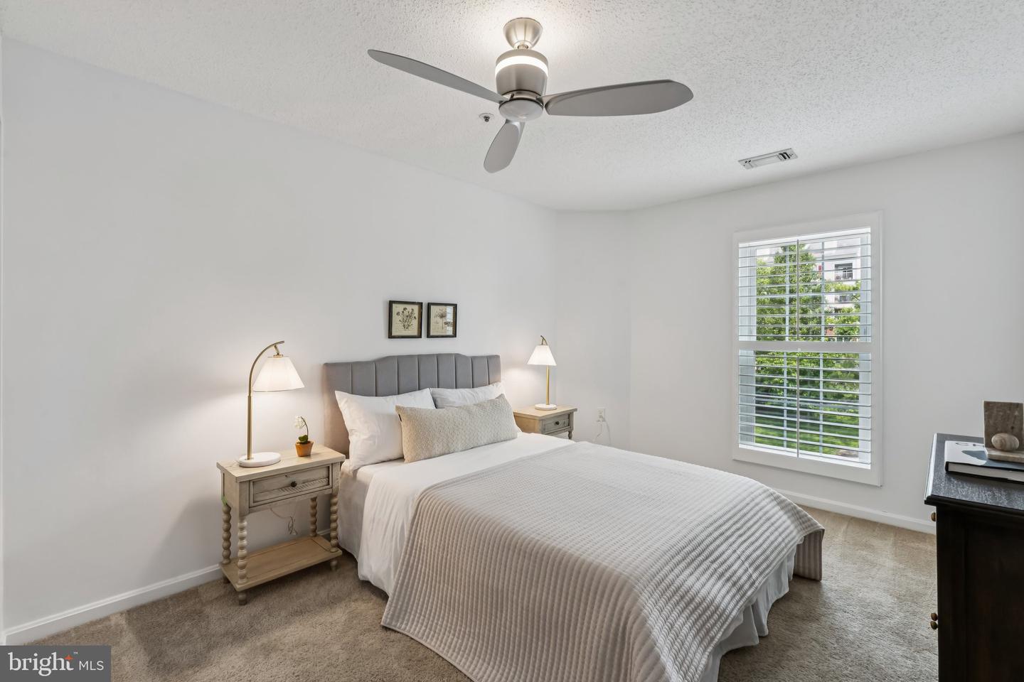 249 S PICKETT ST #302, ALEXANDRIA, Virginia 22304, 2 Bedrooms Bedrooms, ,2 BathroomsBathrooms,Residential,For sale,249 S PICKETT ST #302,VAAX2043156 MLS # VAAX2043156