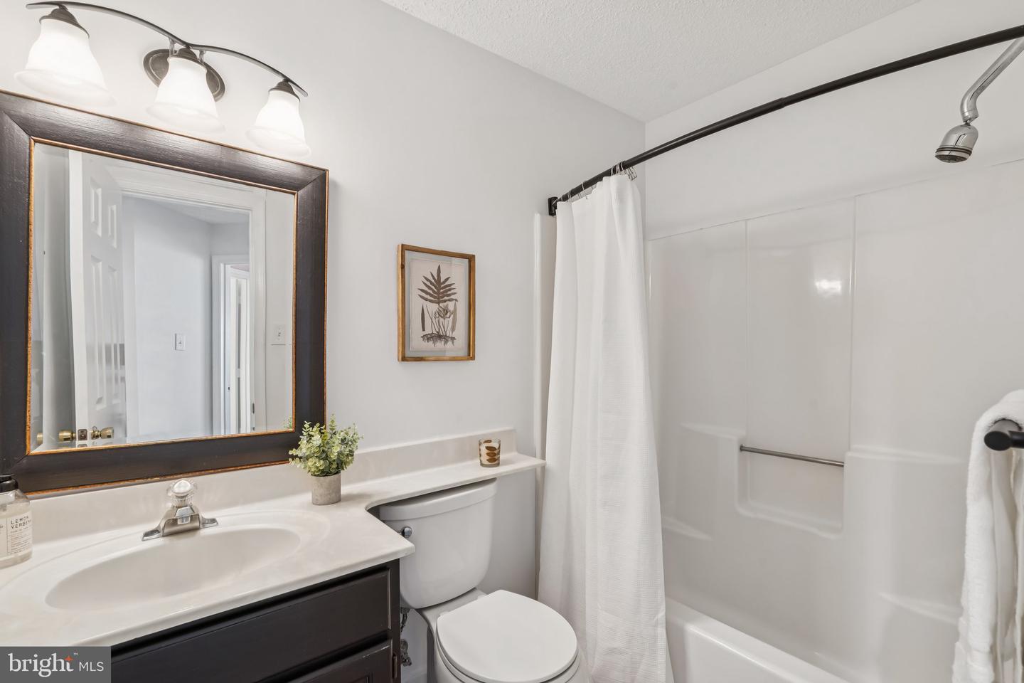 249 S PICKETT ST #302, ALEXANDRIA, Virginia 22304, 2 Bedrooms Bedrooms, ,2 BathroomsBathrooms,Residential,For sale,249 S PICKETT ST #302,VAAX2043156 MLS # VAAX2043156