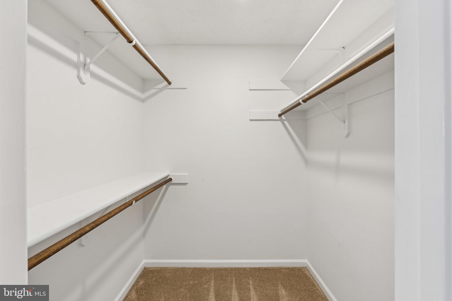249 S PICKETT ST #302, ALEXANDRIA, Virginia 22304, 2 Bedrooms Bedrooms, ,2 BathroomsBathrooms,Residential,For sale,249 S PICKETT ST #302,VAAX2043156 MLS # VAAX2043156