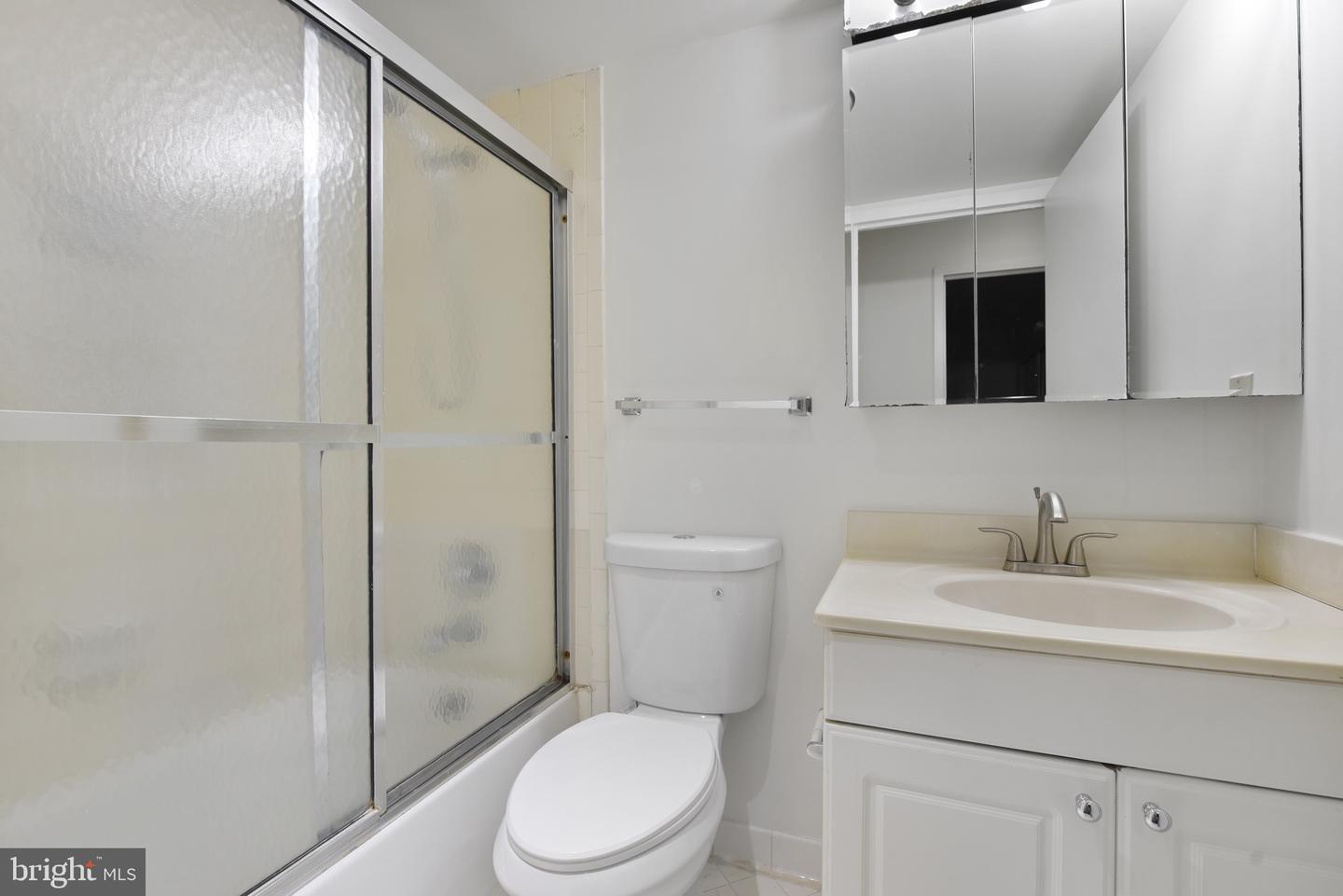 11212 CHESTNUT GROVE SQ #313, RESTON, Virginia 20190, 2 Bedrooms Bedrooms, ,1 BathroomBathrooms,Residential,For sale,11212 CHESTNUT GROVE SQ #313,VAFX2231706 MLS # VAFX2231706