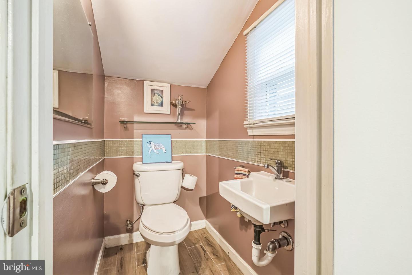 115 MISTLETOE, NEWPORT NEWS, Virginia 23606, 3 Bedrooms Bedrooms, ,2 BathroomsBathrooms,Residential,For sale,115 MISTLETOE,VANN2000094 MLS # VANN2000094
