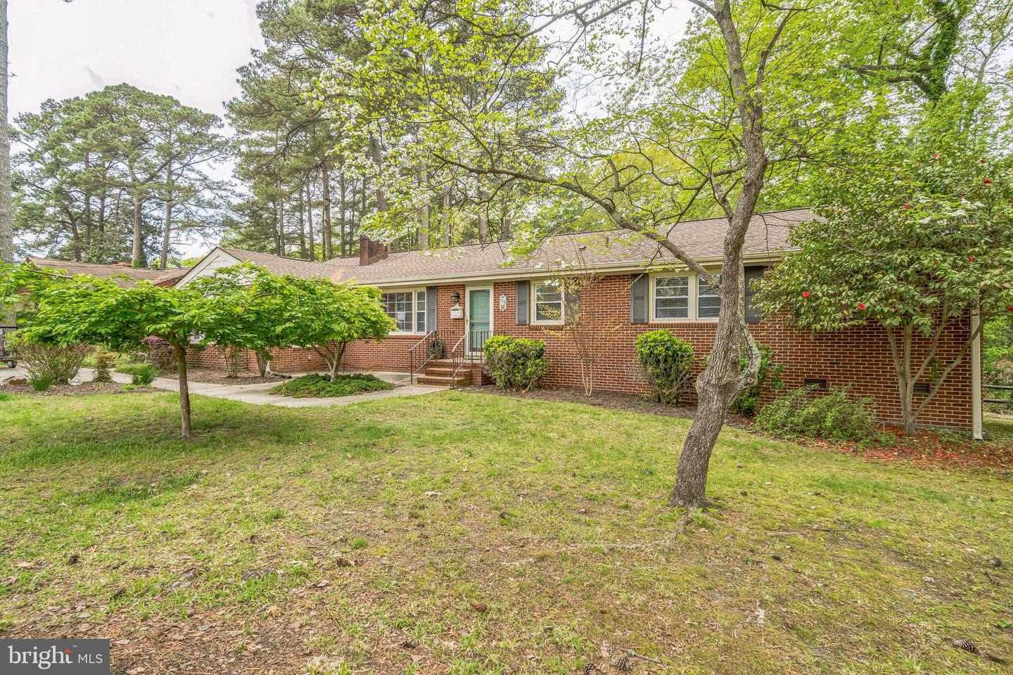 115 MISTLETOE, NEWPORT NEWS, Virginia 23606, 3 Bedrooms Bedrooms, ,2 BathroomsBathrooms,Residential,For sale,115 MISTLETOE,VANN2000094 MLS # VANN2000094