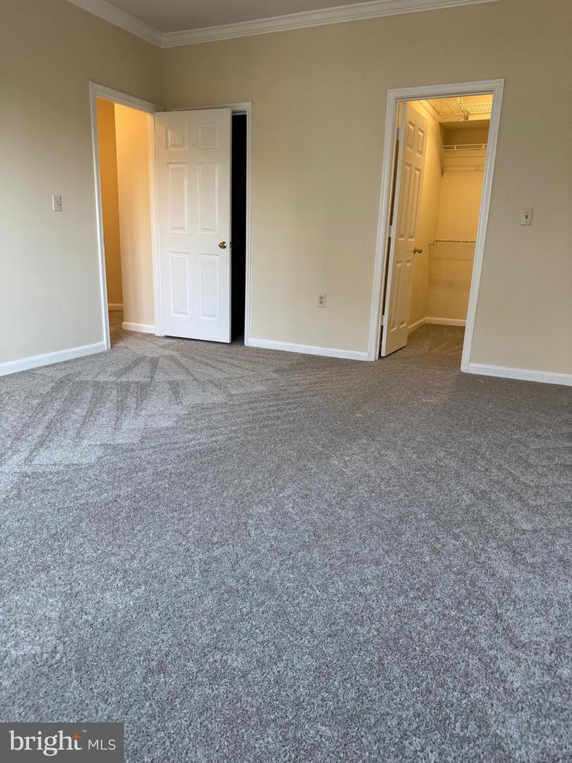 2109 HIGHCOURT LN #203, HERNDON, Virginia 20170, 2 Bedrooms Bedrooms, ,2 BathroomsBathrooms,Residential,For sale,2109 HIGHCOURT LN #203,VAFX2233206 MLS # VAFX2233206
