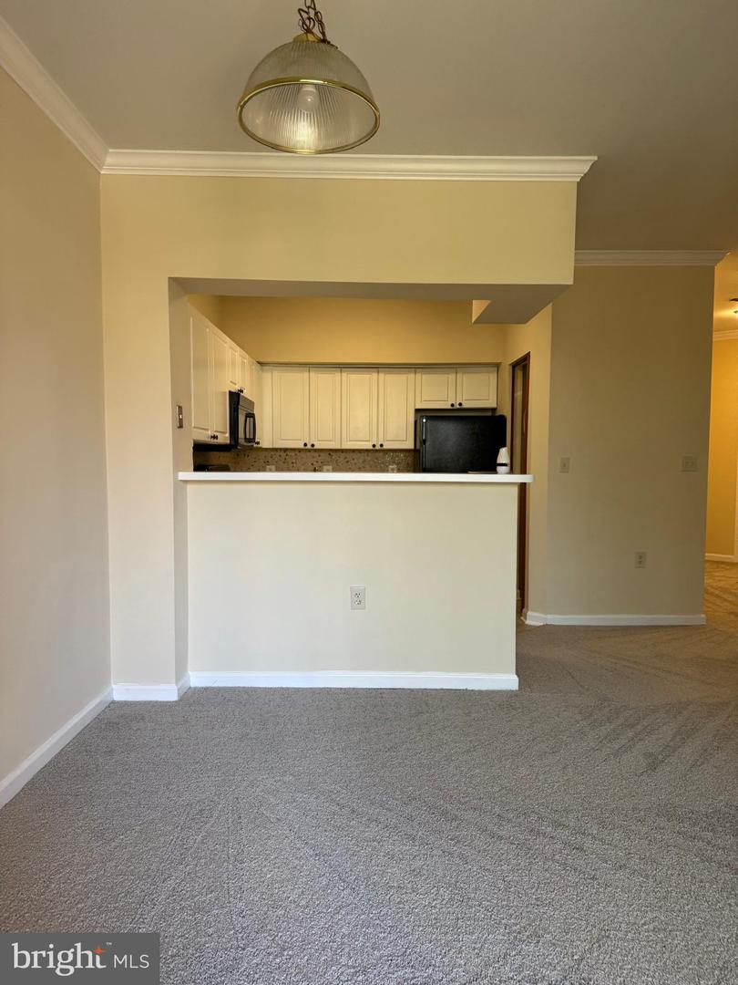 2109 HIGHCOURT LN #203, HERNDON, Virginia 20170, 2 Bedrooms Bedrooms, ,2 BathroomsBathrooms,Residential,For sale,2109 HIGHCOURT LN #203,VAFX2233206 MLS # VAFX2233206