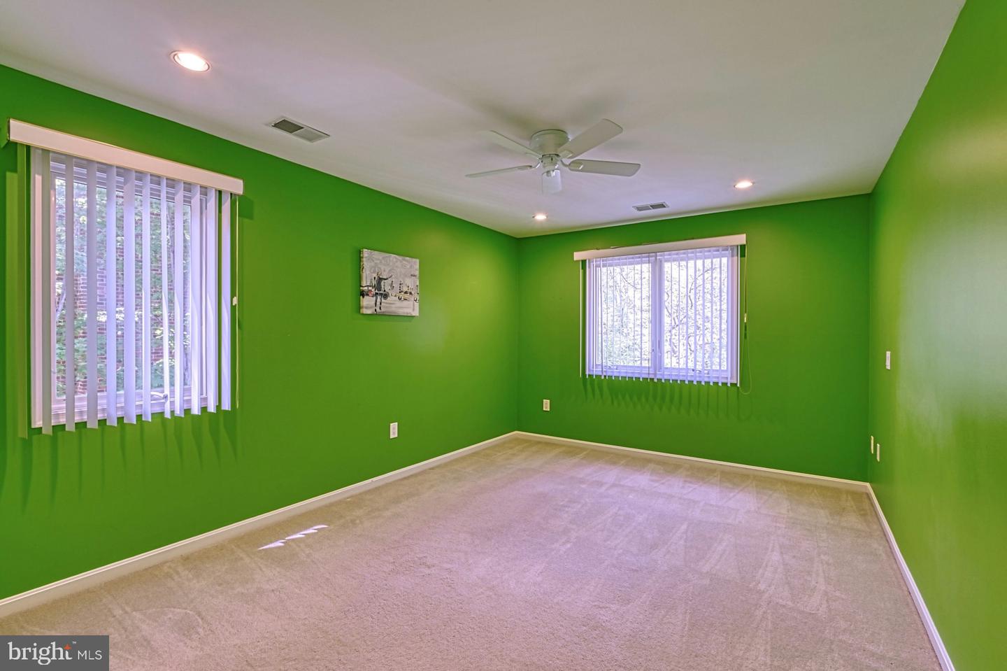 3820 LORCOM LN, ARLINGTON, Virginia 22207, 6 Bedrooms Bedrooms, ,5 BathroomsBathrooms,Residential,For sale,3820 LORCOM LN,VAAR2055870 MLS # VAAR2055870