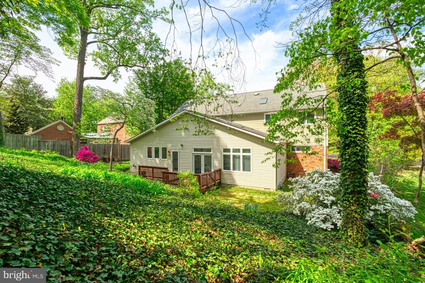 3820 LORCOM LN, ARLINGTON, Virginia 22207, 6 Bedrooms Bedrooms, ,5 BathroomsBathrooms,Residential,For sale,3820 LORCOM LN,VAAR2055870 MLS # VAAR2055870