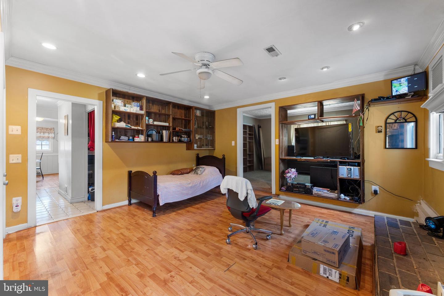 170 LAMBERT DR, MANASSAS PARK, Virginia 20111, 4 Bedrooms Bedrooms, ,1 BathroomBathrooms,Residential,For sale,170 LAMBERT DR,VAMP2002980 MLS # VAMP2002980