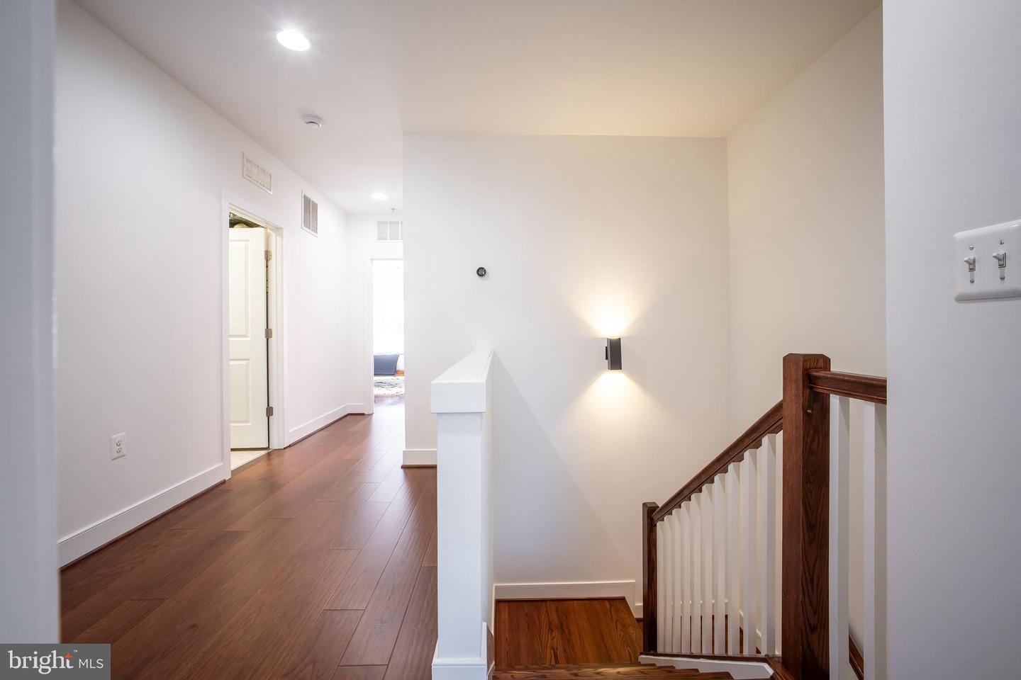 2215 RICHMOND HWY #101, ALEXANDRIA, Virginia 22301, 3 Bedrooms Bedrooms, ,2 BathroomsBathrooms,Residential,For sale,2215 RICHMOND HWY #101,VAAX2044120 MLS # VAAX2044120