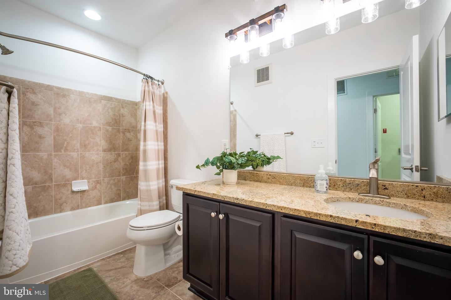 2215 RICHMOND HWY #101, ALEXANDRIA, Virginia 22301, 3 Bedrooms Bedrooms, ,2 BathroomsBathrooms,Residential,For sale,2215 RICHMOND HWY #101,VAAX2044120 MLS # VAAX2044120
