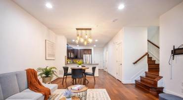 2215 RICHMOND HWY #101, ALEXANDRIA, Virginia 22301, 3 Bedrooms Bedrooms, ,2 BathroomsBathrooms,Residential,For sale,2215 RICHMOND HWY #101,VAAX2044120 MLS # VAAX2044120