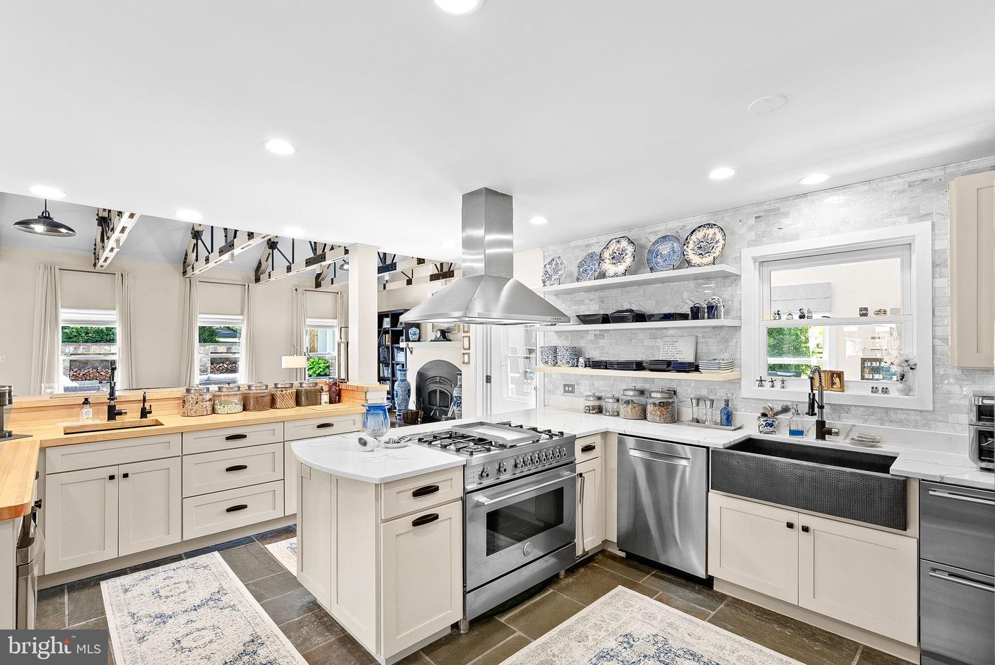 36437 WHISPERING SPRINGS CT, PURCELLVILLE, Virginia 20132, 4 Bedrooms Bedrooms, ,3 BathroomsBathrooms,Residential,For sale,36437 WHISPERING SPRINGS CT,VALO2094140 MLS # VALO2094140
