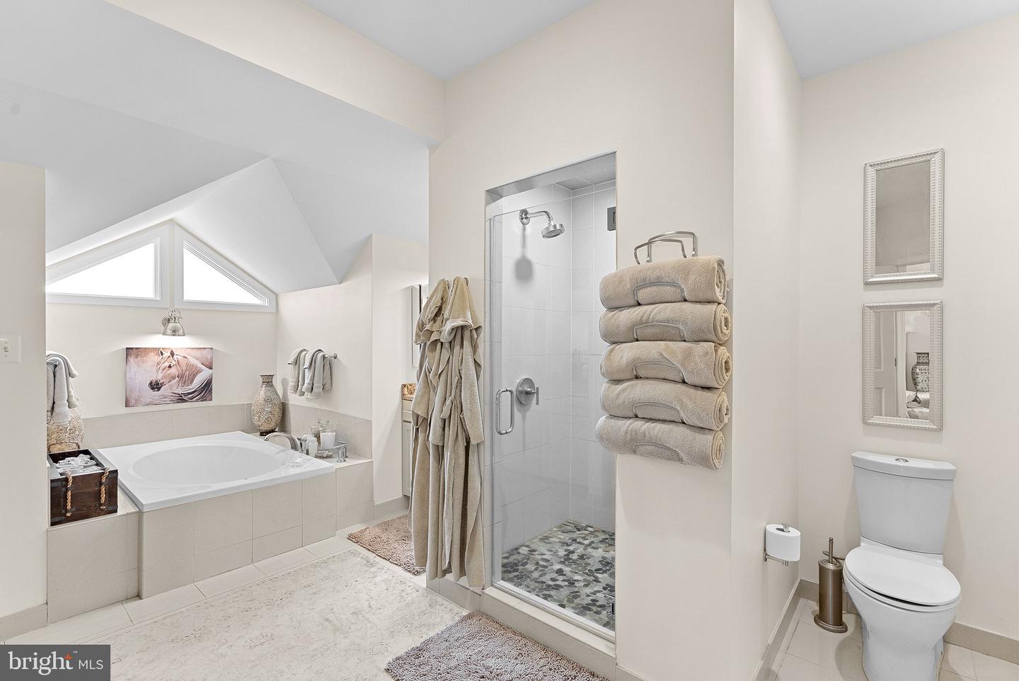 36437 WHISPERING SPRINGS CT, PURCELLVILLE, Virginia 20132, 4 Bedrooms Bedrooms, ,3 BathroomsBathrooms,Residential,For sale,36437 WHISPERING SPRINGS CT,VALO2094140 MLS # VALO2094140