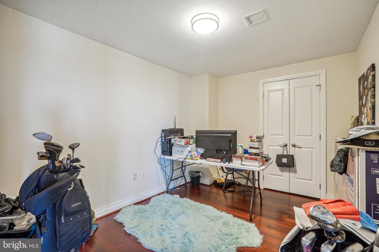 8220 CRESTWOOD HEIGHTS DR #1403, MCLEAN, Virginia 22102, 1 Bedroom Bedrooms, 4 Rooms Rooms,2 BathroomsBathrooms,Residential,For sale,8220 CRESTWOOD HEIGHTS DR #1403,VAFX2235494 MLS # VAFX2235494