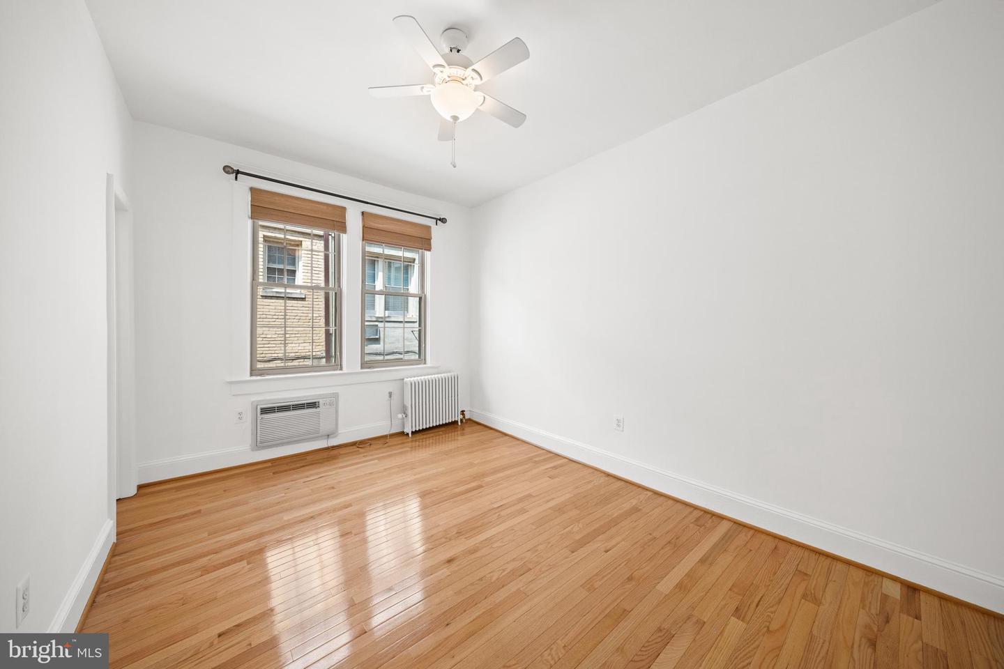 3022 WISCONSIN AVE NW #103, WASHINGTON, District Of Columbia 20016, 1 Bedroom Bedrooms, ,1 BathroomBathrooms,Residential,For sale,3022 WISCONSIN AVE NW #103,DCDC2196488 MLS # DCDC2196488