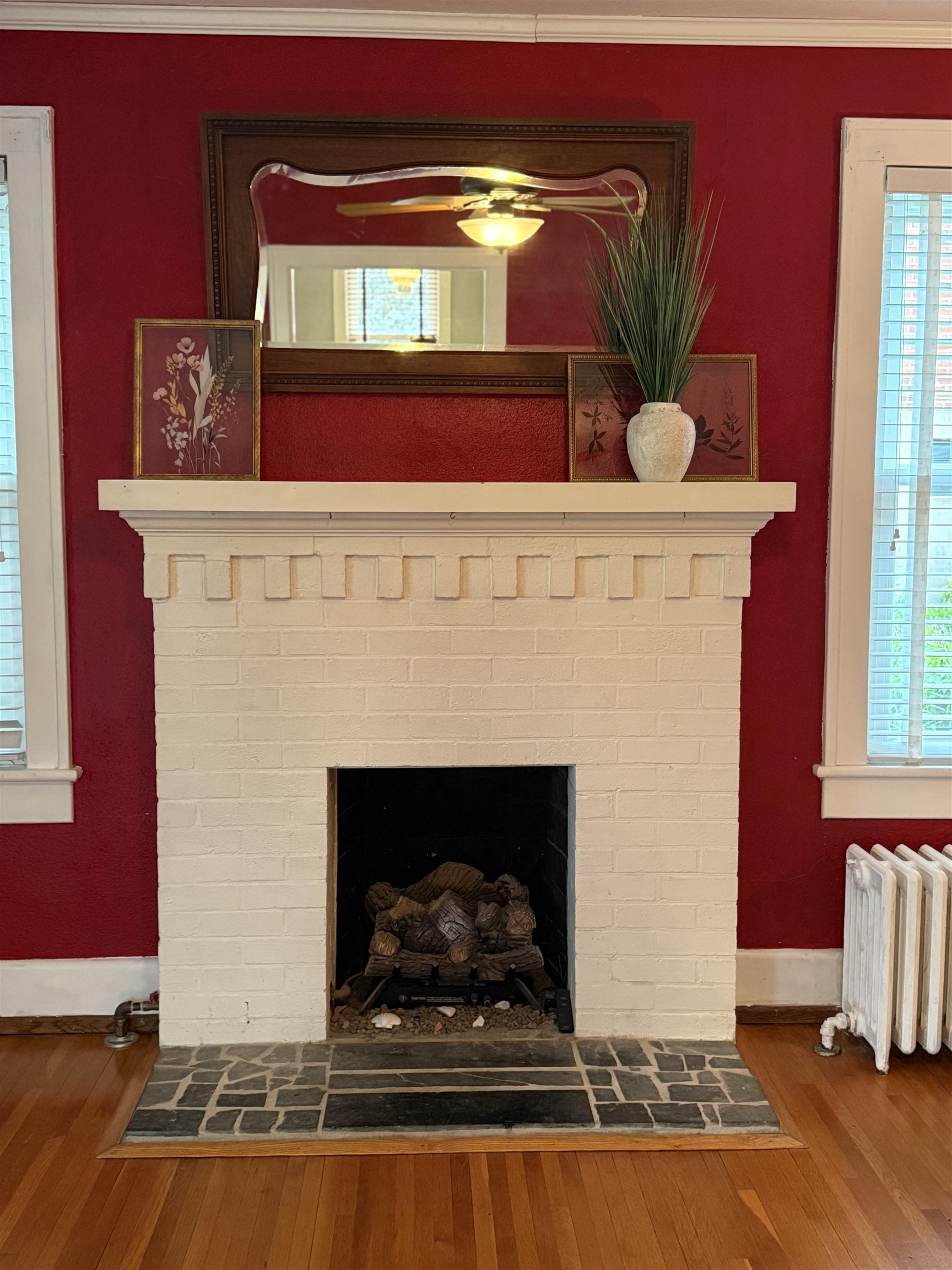 228 HENDREN AVE, STAUNTON, Virginia 24401, 3 Bedrooms Bedrooms, ,2 BathroomsBathrooms,Residential,228 HENDREN AVE,664873 MLS # 664873