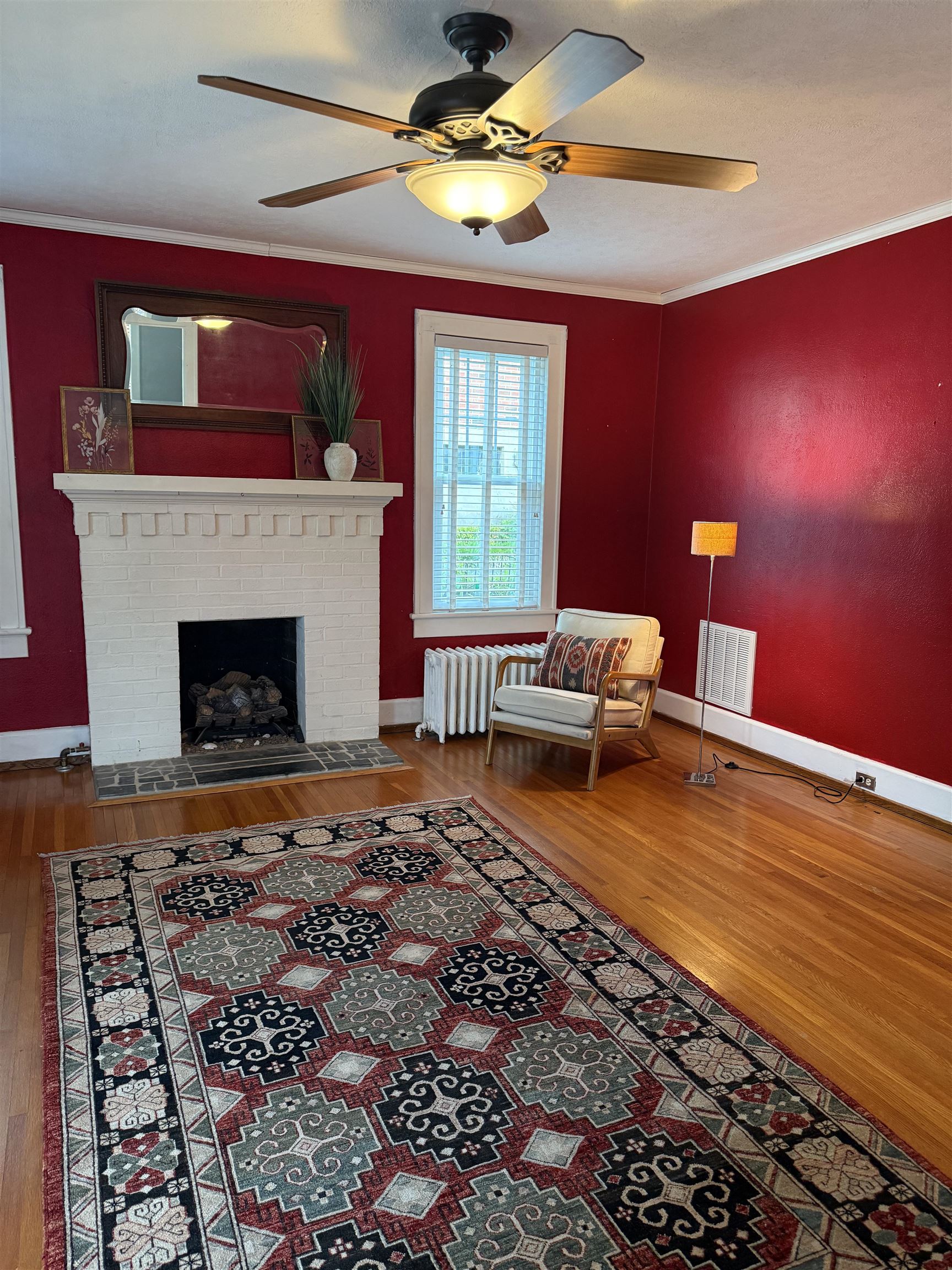 228 HENDREN AVE, STAUNTON, Virginia 24401, 3 Bedrooms Bedrooms, ,2 BathroomsBathrooms,Residential,228 HENDREN AVE,664873 MLS # 664873