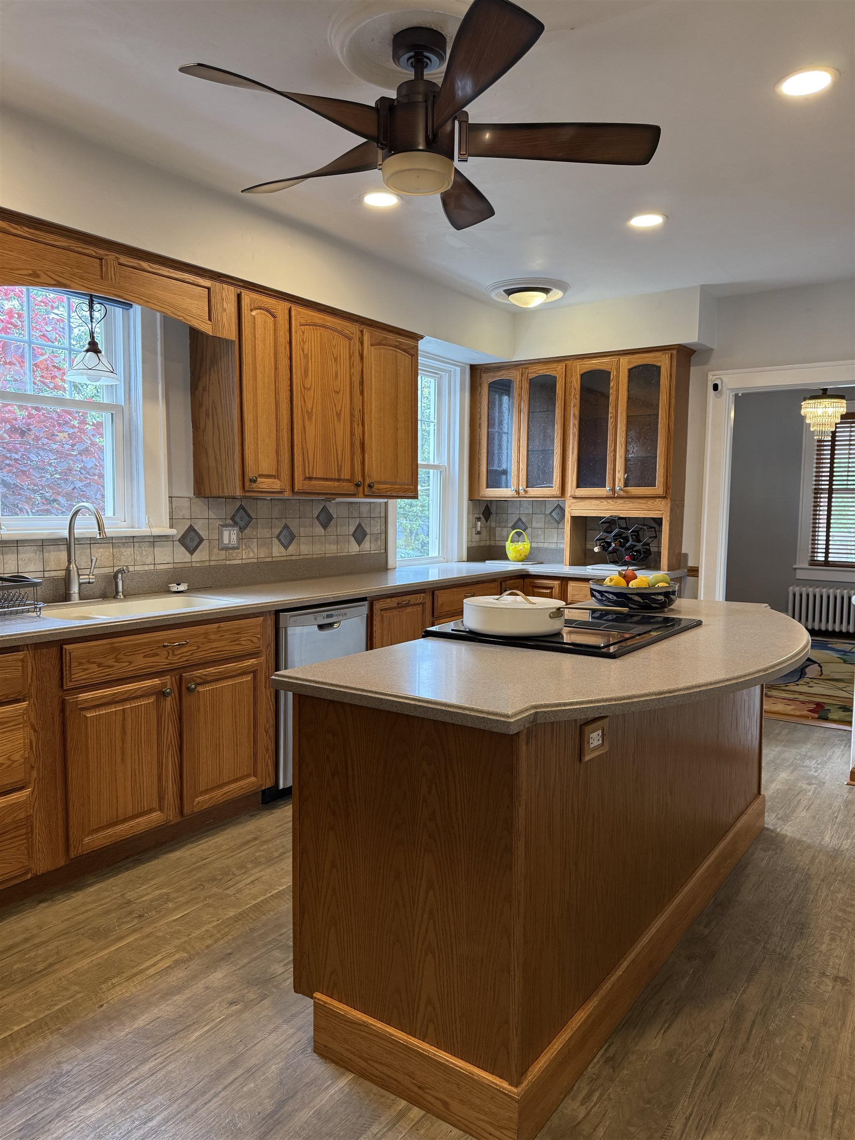 228 HENDREN AVE, STAUNTON, Virginia 24401, 3 Bedrooms Bedrooms, ,2 BathroomsBathrooms,Residential,228 HENDREN AVE,664873 MLS # 664873