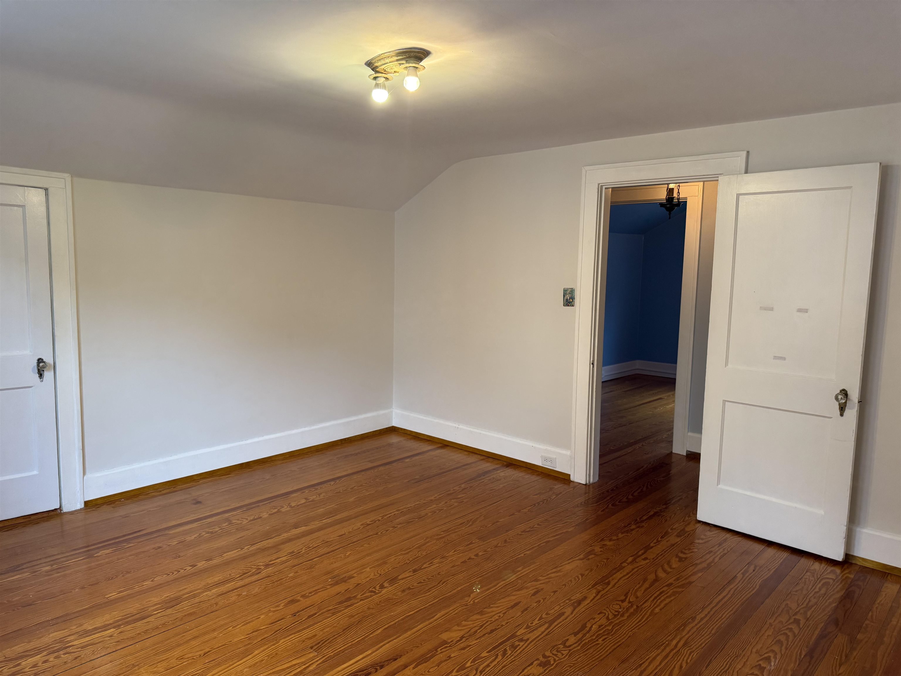 228 HENDREN AVE, STAUNTON, Virginia 24401, 3 Bedrooms Bedrooms, ,2 BathroomsBathrooms,Residential,228 HENDREN AVE,664873 MLS # 664873
