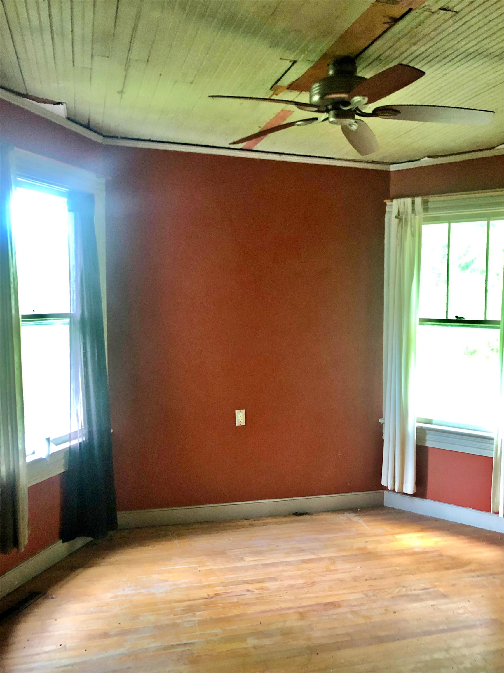 9264 SCHUYLER RD, SCHUYLER, Virginia 22969, 4 Bedrooms Bedrooms, ,1 BathroomBathrooms,Residential,Fiddlers Cove,9264 SCHUYLER RD,665351 MLS # 665351