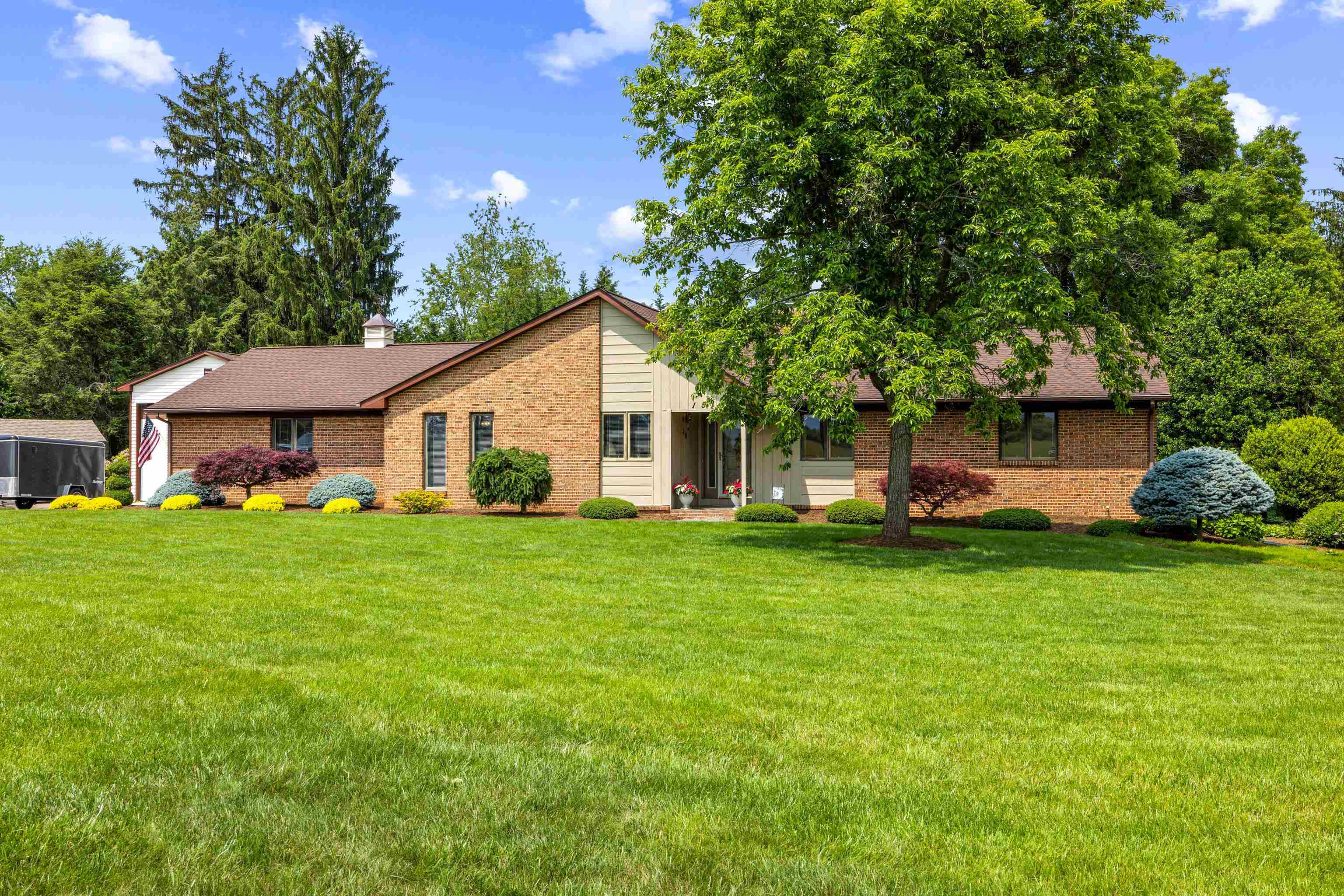 1515 RED TOP ORCHARD RD, WAYNESBORO, Virginia 22980, 3 Bedrooms Bedrooms, ,2 BathroomsBathrooms,Residential,1515 RED TOP ORCHARD RD,665355 MLS # 665355