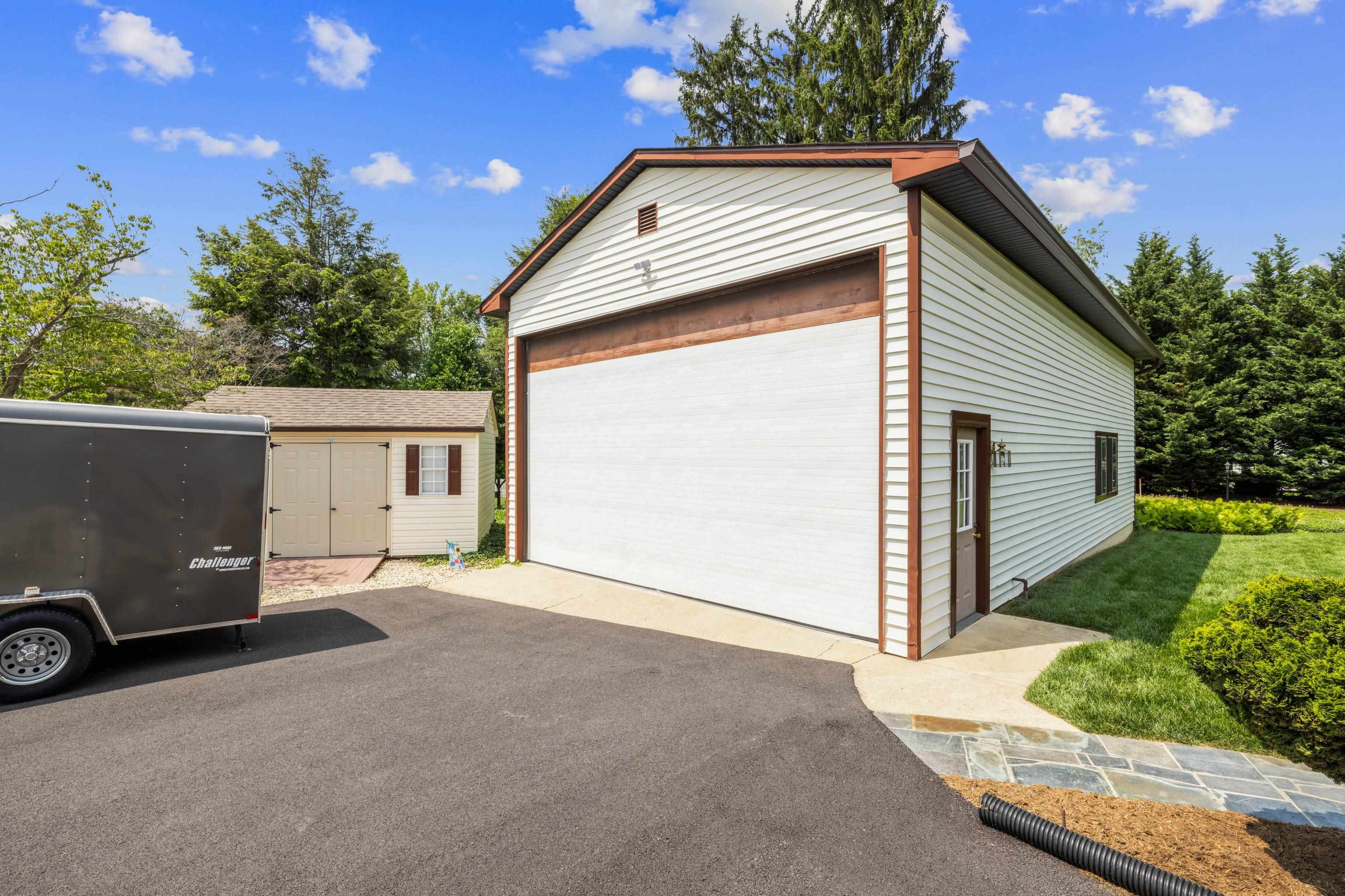 1515 RED TOP ORCHARD RD, WAYNESBORO, Virginia 22980, 3 Bedrooms Bedrooms, ,2 BathroomsBathrooms,Residential,1515 RED TOP ORCHARD RD,665355 MLS # 665355