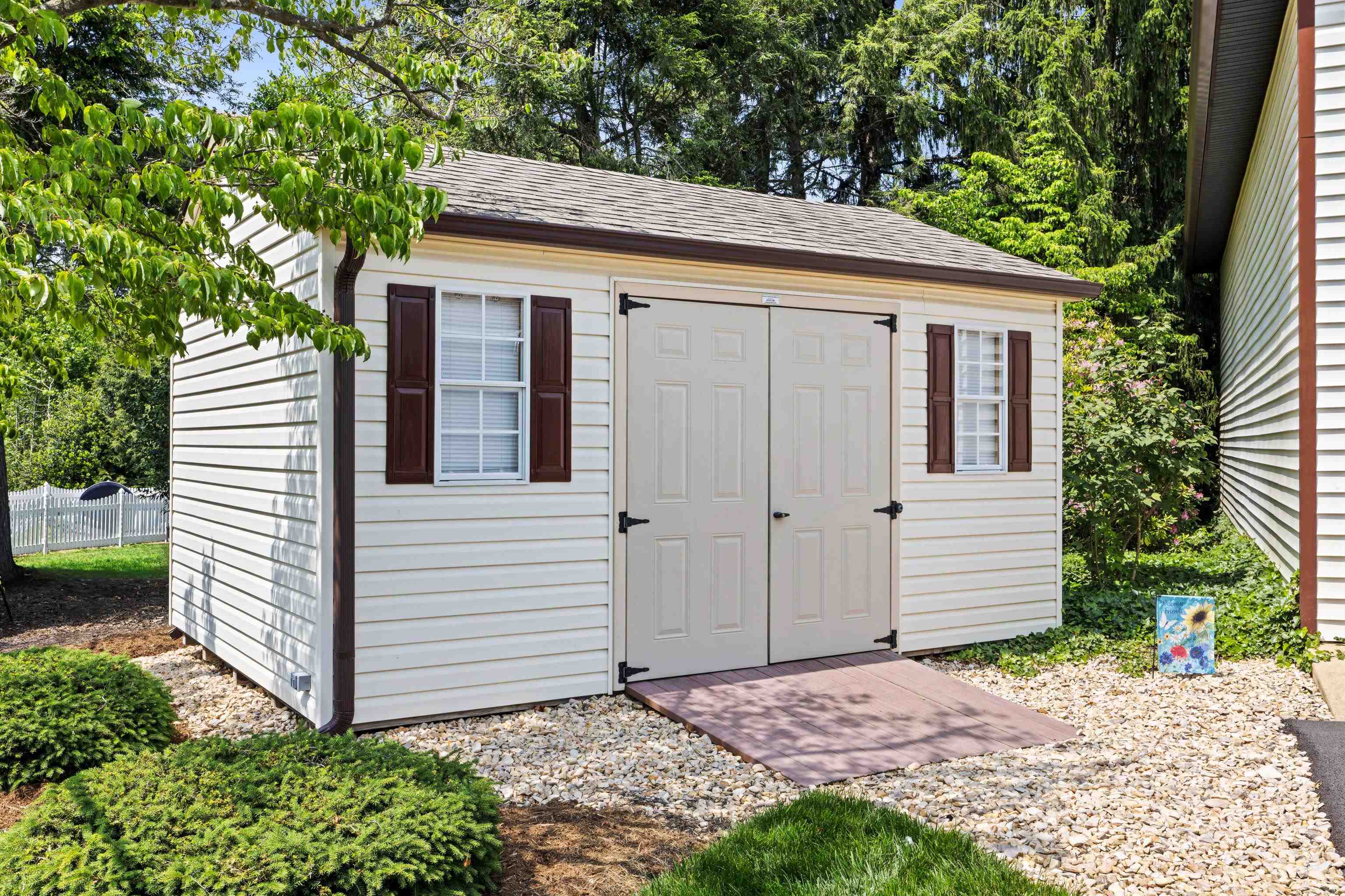 1515 RED TOP ORCHARD RD, WAYNESBORO, Virginia 22980, 3 Bedrooms Bedrooms, ,2 BathroomsBathrooms,Residential,1515 RED TOP ORCHARD RD,665355 MLS # 665355