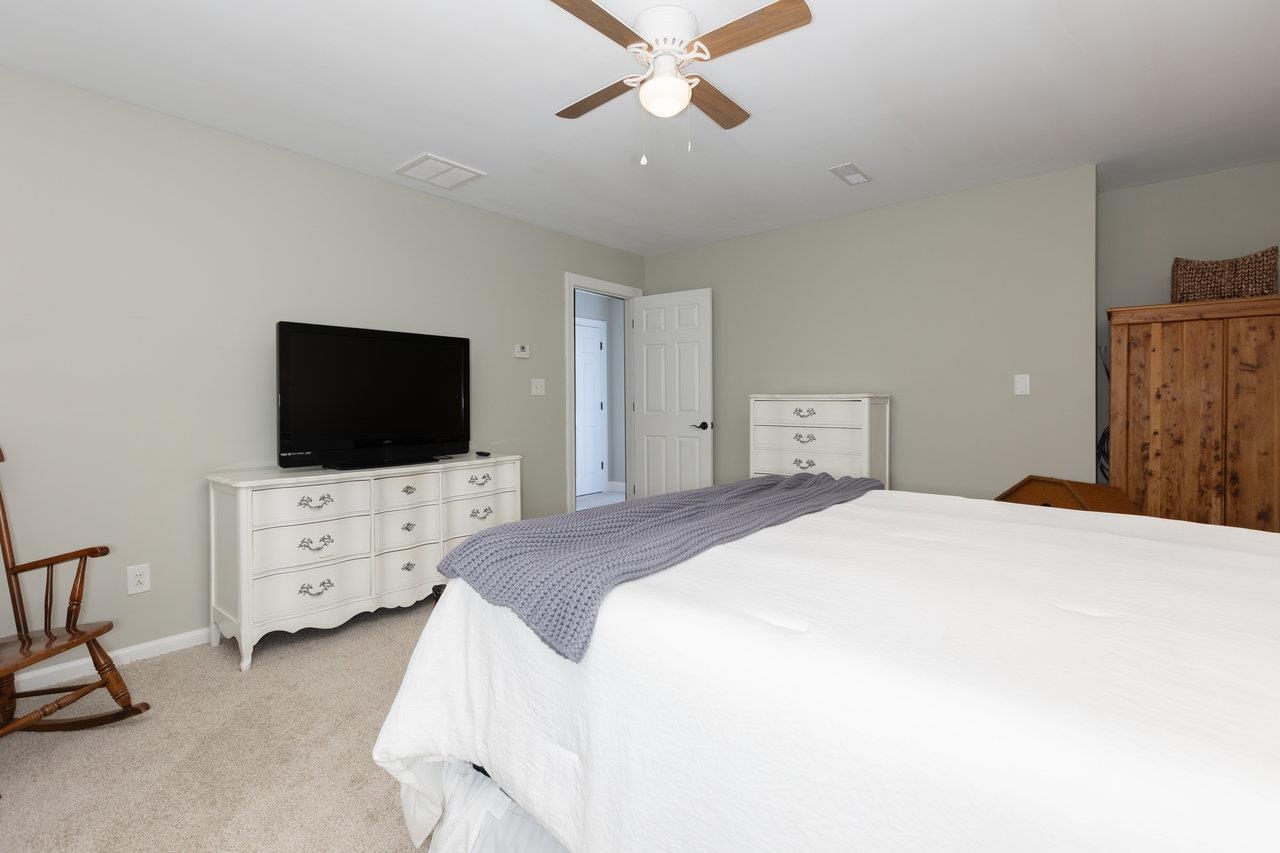 21 SPRING VIEW DR, STAUNTON, Virginia 24401, 3 Bedrooms Bedrooms, ,2 BathroomsBathrooms,Residential,21 SPRING VIEW DR,665368 MLS # 665368