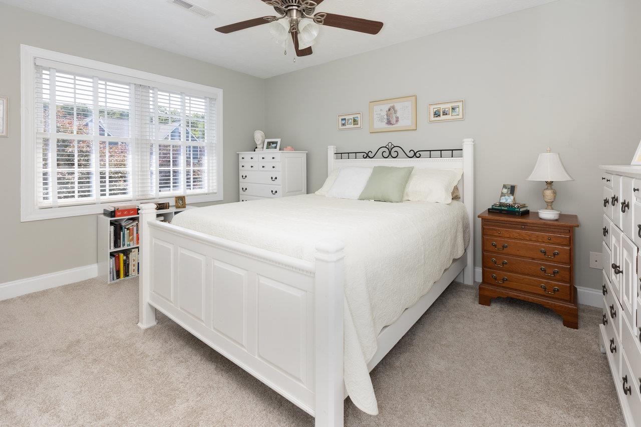 21 SPRING VIEW DR, STAUNTON, Virginia 24401, 3 Bedrooms Bedrooms, ,2 BathroomsBathrooms,Residential,21 SPRING VIEW DR,665368 MLS # 665368
