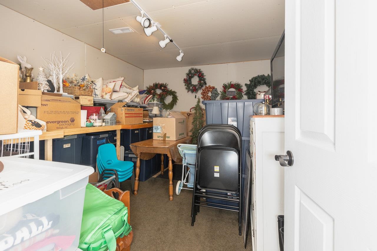 21 SPRING VIEW DR, STAUNTON, Virginia 24401, 3 Bedrooms Bedrooms, ,2 BathroomsBathrooms,Residential,21 SPRING VIEW DR,665368 MLS # 665368