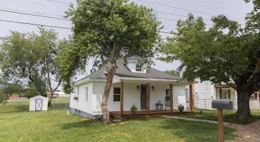 519 ARPIA ST, LEXINGTON, Virginia 24450, 2 Bedrooms Bedrooms, ,2 BathroomsBathrooms,Residential,519 ARPIA ST,665372 MLS # 665372