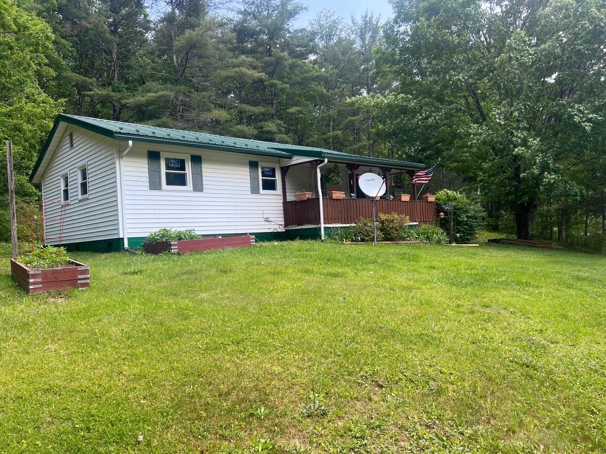 3397 HANKEY MOUNTAIN HWY, CHURCHVILLE, Virginia 24421, 3 Bedrooms Bedrooms, ,1 BathroomBathrooms,Residential,3397 HANKEY MOUNTAIN HWY,665376 MLS # 665376