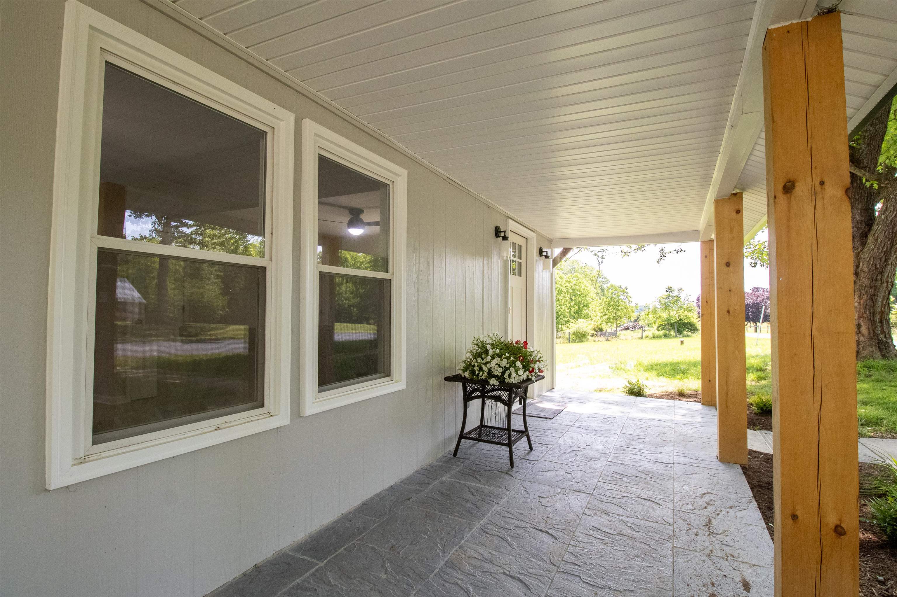 583 VINEGAR HILL RD, CHURCHVILLE, Virginia 24421, 2 Bedrooms Bedrooms, ,2 BathroomsBathrooms,Residential,583 VINEGAR HILL RD,665378 MLS # 665378