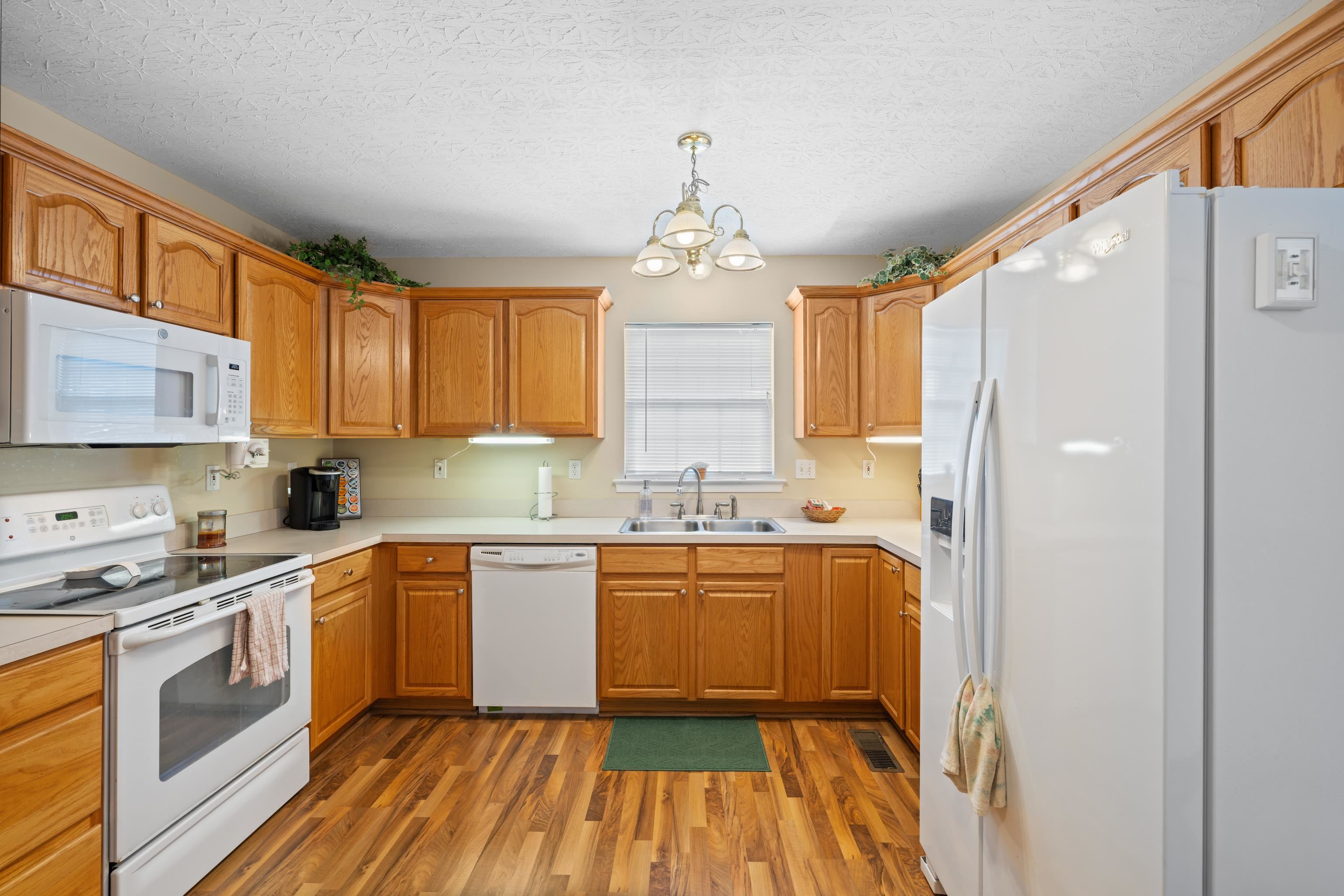 2308 MONROE ST, WAYNESBORO, Virginia 22980, 3 Bedrooms Bedrooms, ,2 BathroomsBathrooms,Residential,2308 MONROE ST,665380 MLS # 665380