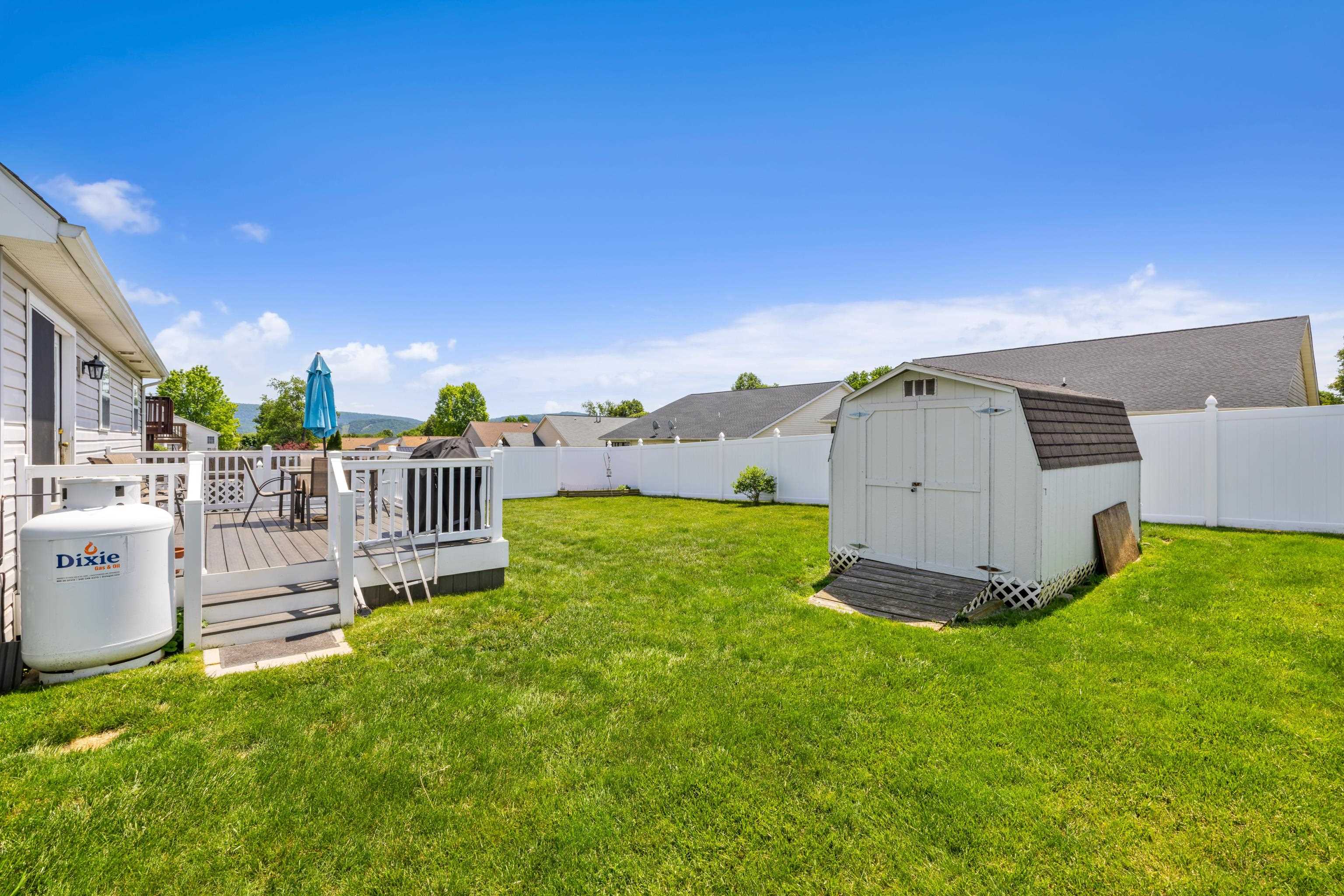 2308 MONROE ST, WAYNESBORO, Virginia 22980, 3 Bedrooms Bedrooms, ,2 BathroomsBathrooms,Residential,2308 MONROE ST,665380 MLS # 665380
